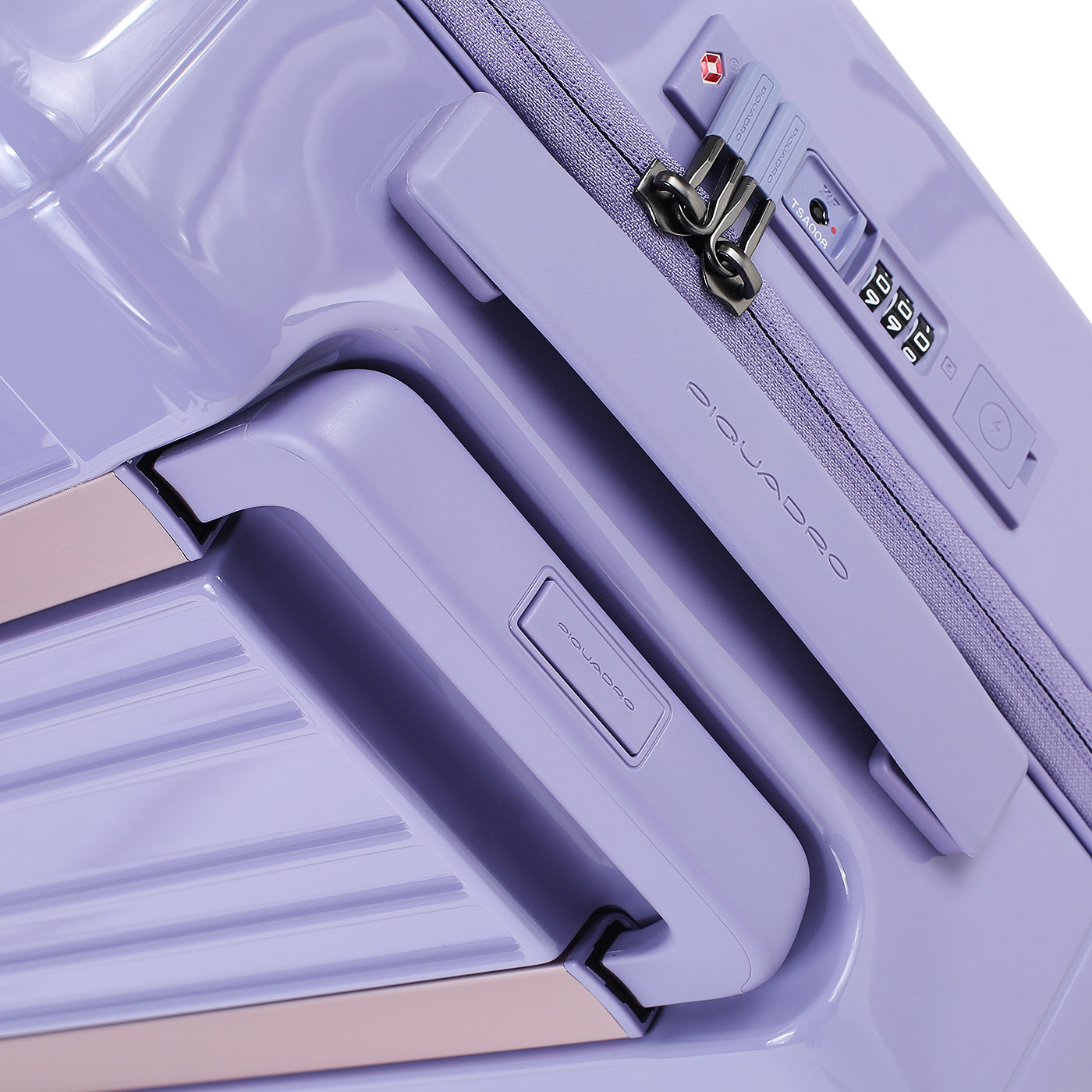 Чемодан на колесах Piquadro PQ Light