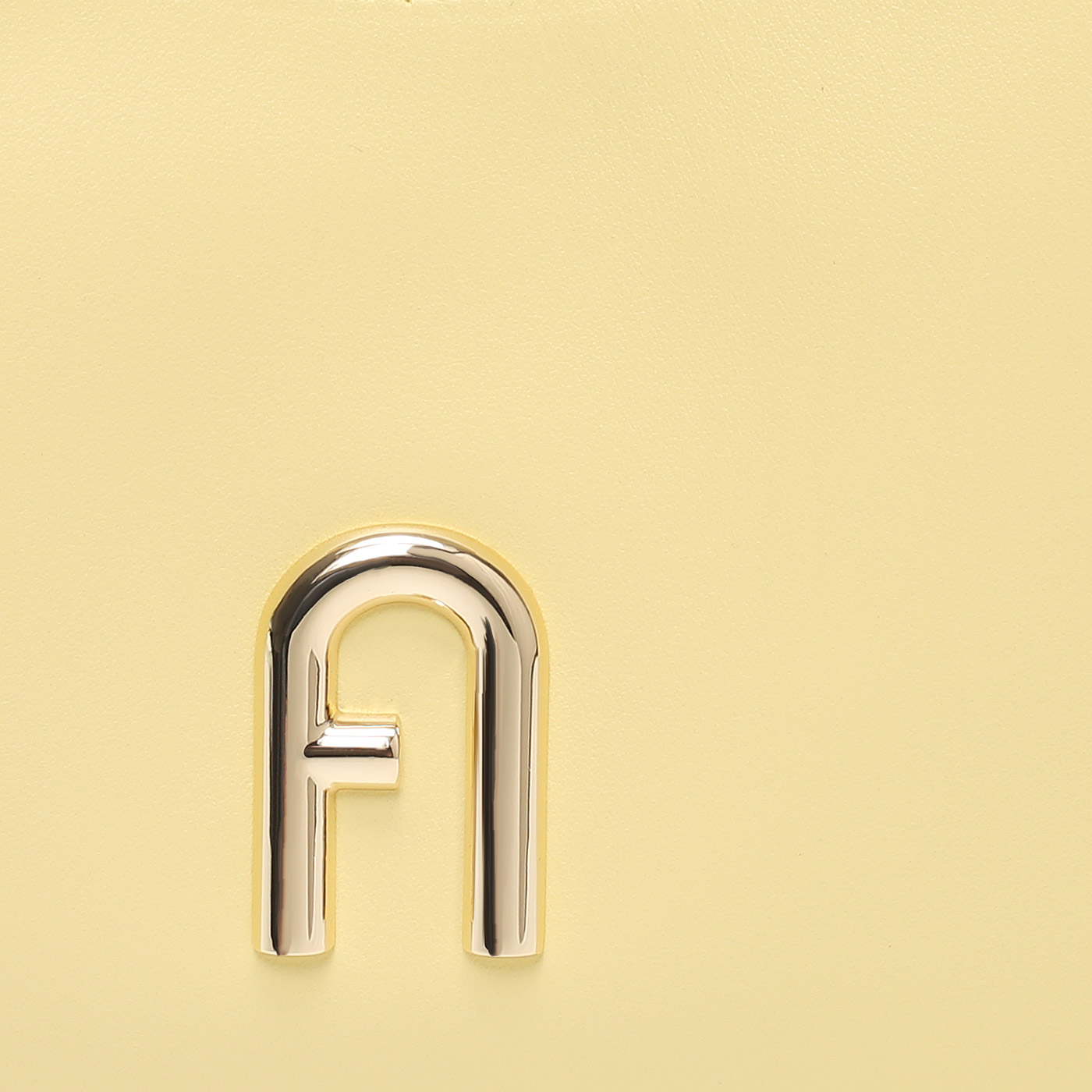 Кожаная сумка Furla Diamante