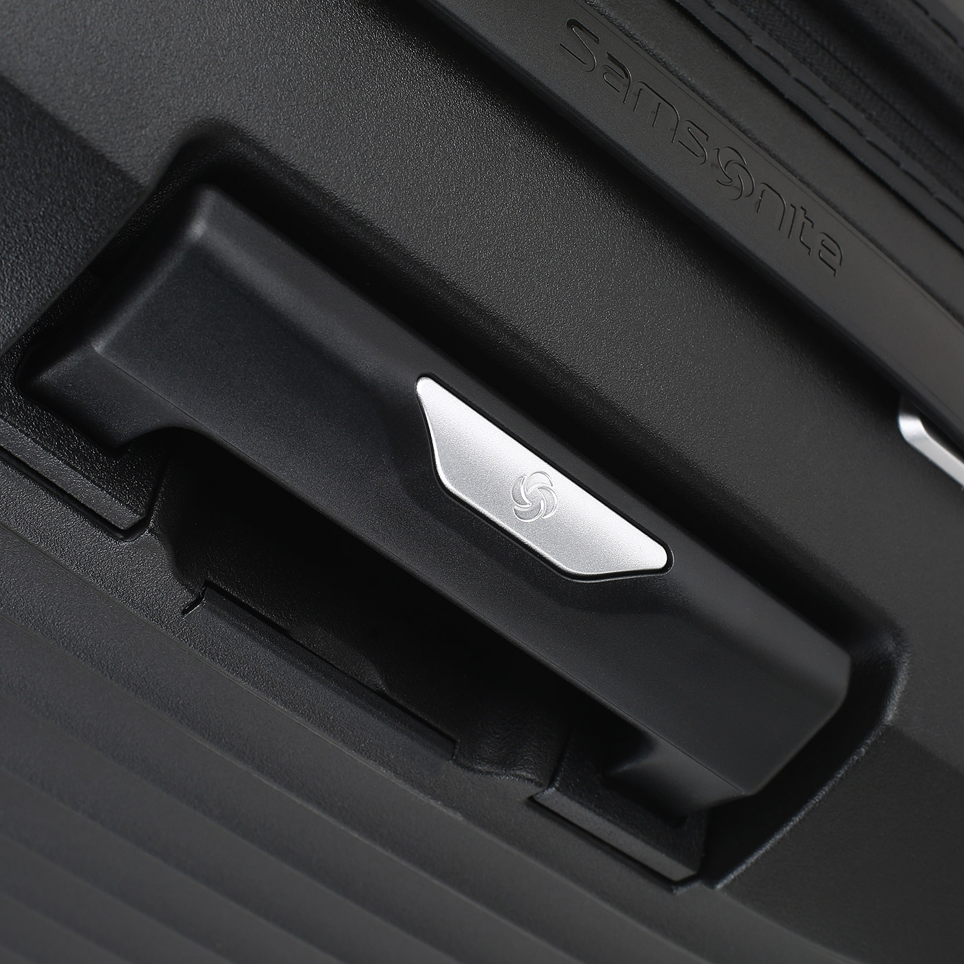 Чемодан на колесах Samsonite Upscape