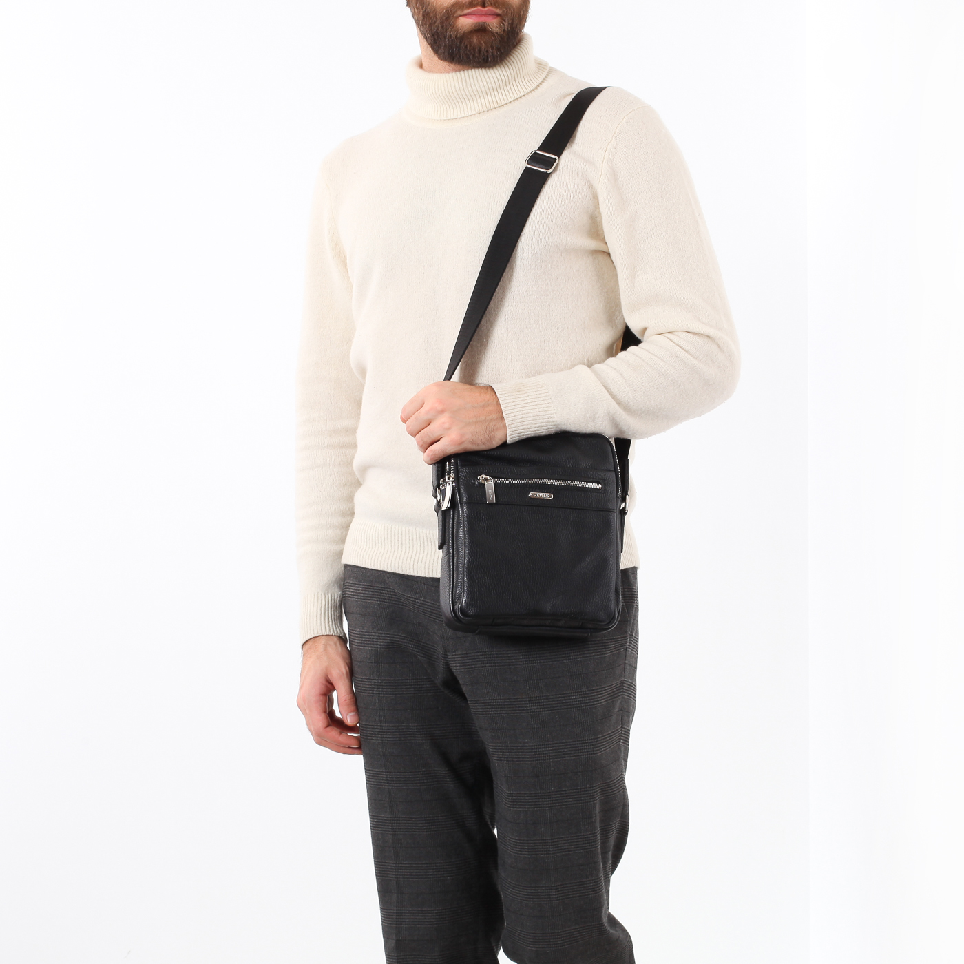 Черная сумка на плечо Stevens 