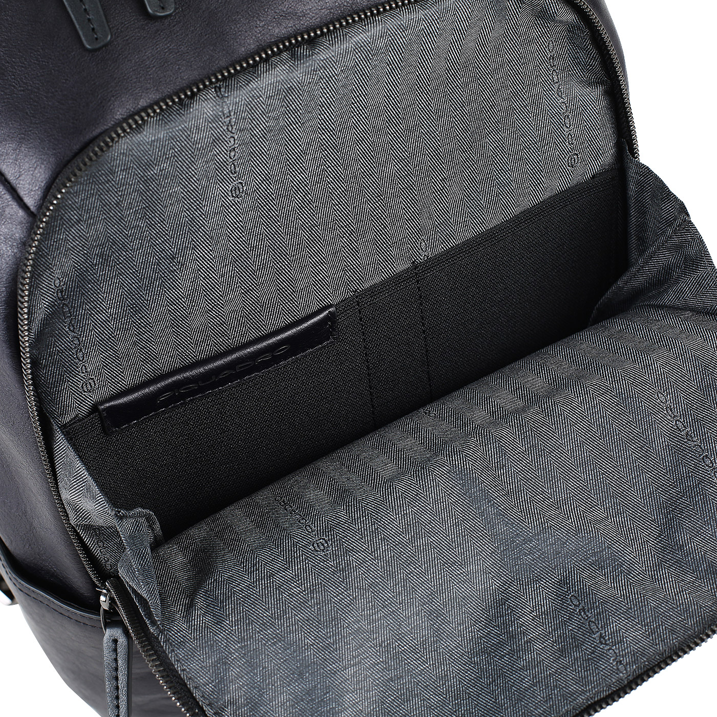 Кожаный рюкзак Piquadro Black square