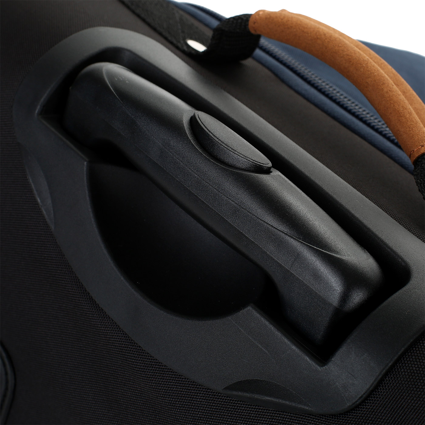 Дорожная сумка на колесах American Tourister AllTrail